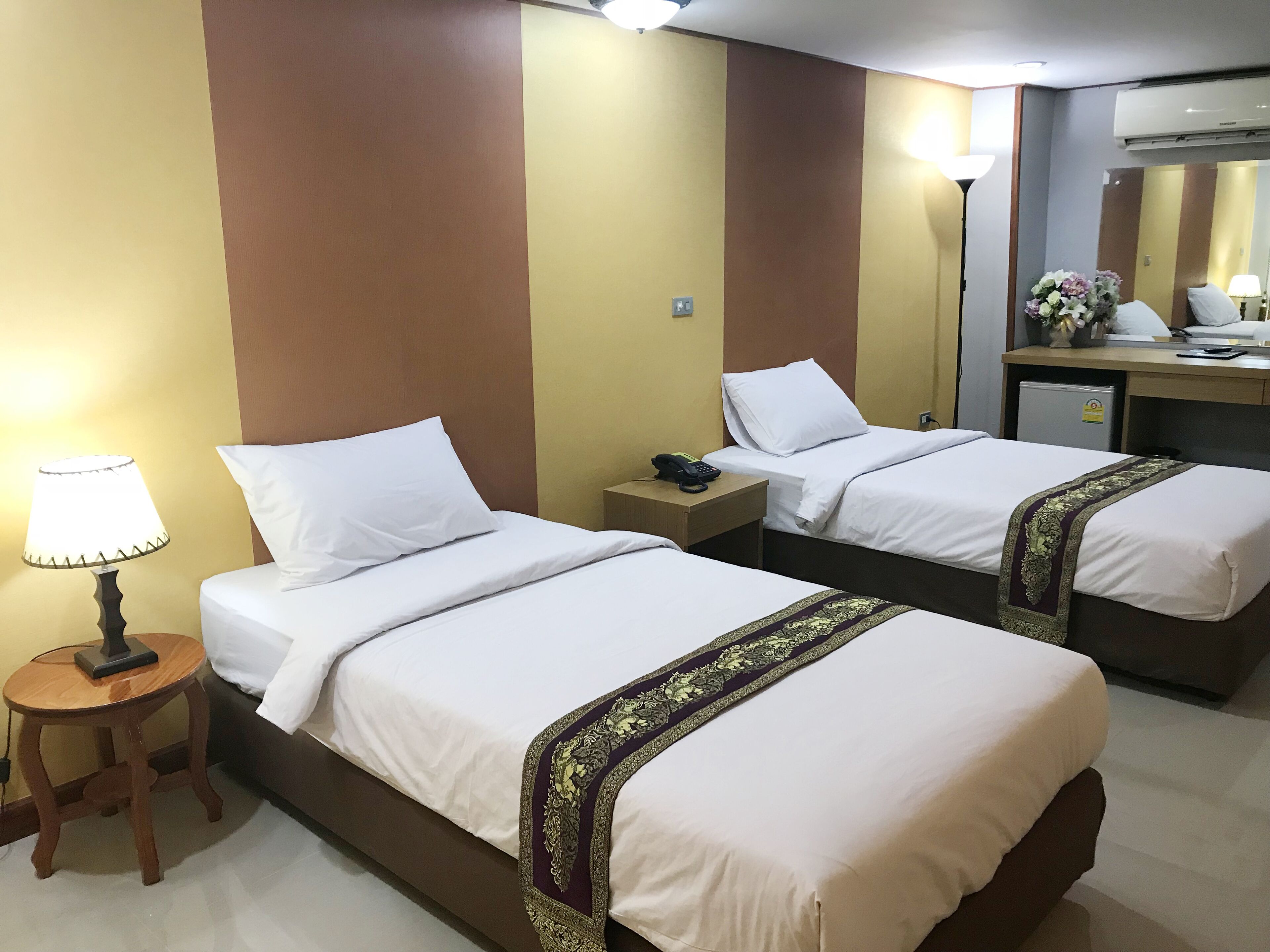 Toh Buk Seng Ayutthaya Hotel