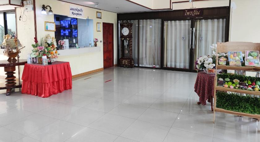 Toh Buk Seng Ayutthaya Hotel