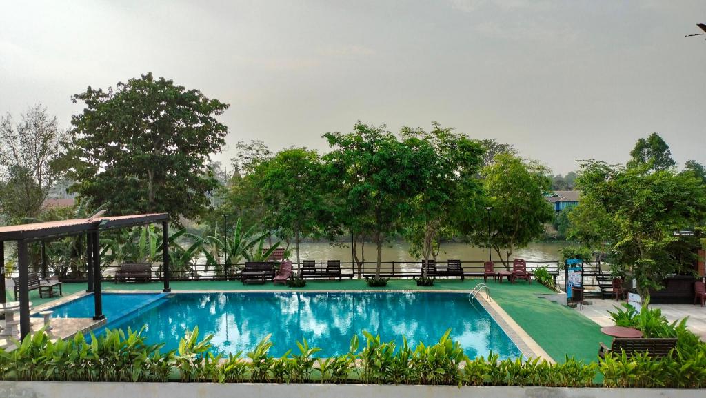 Toh Buk Seng Ayutthaya Hotel