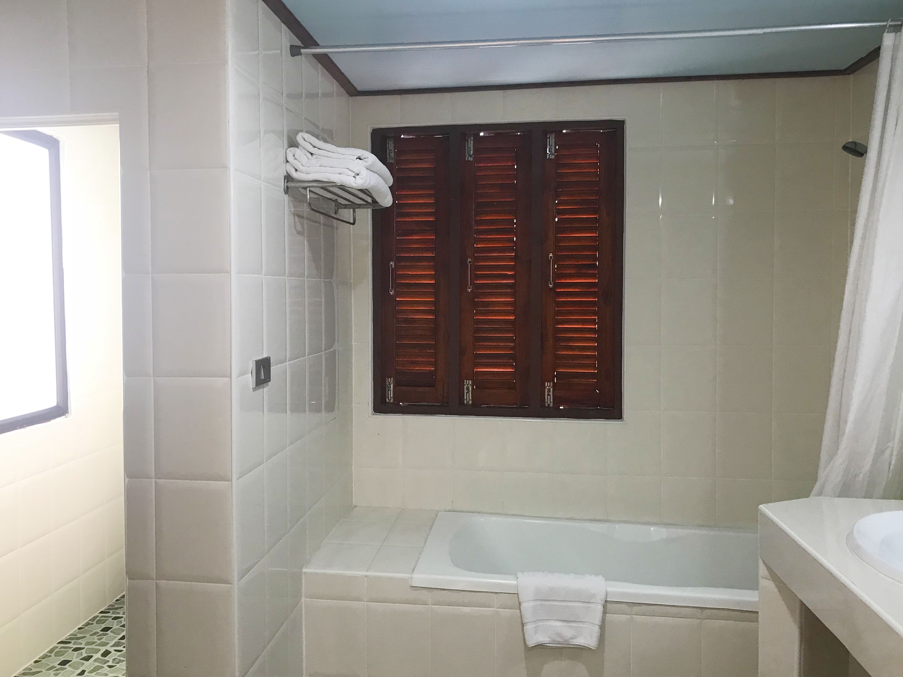 Toh Buk Seng Ayutthaya Hotel