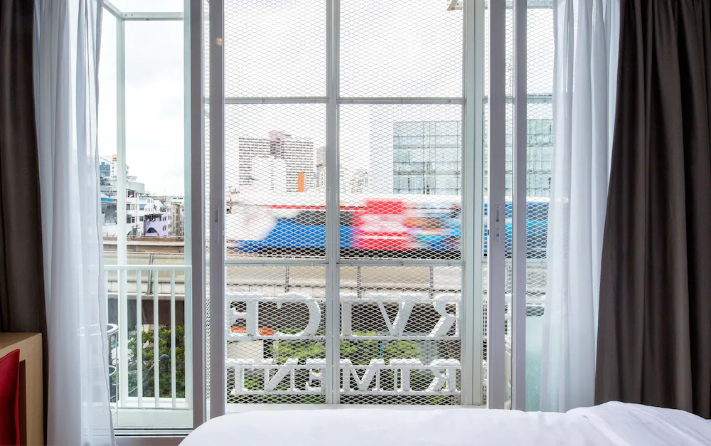 128 Bangkok