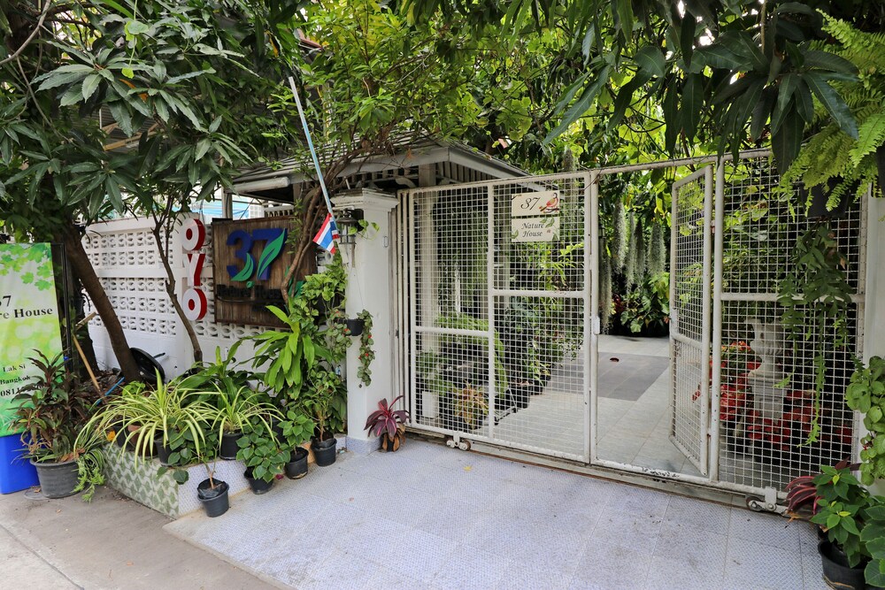 37 Nature House