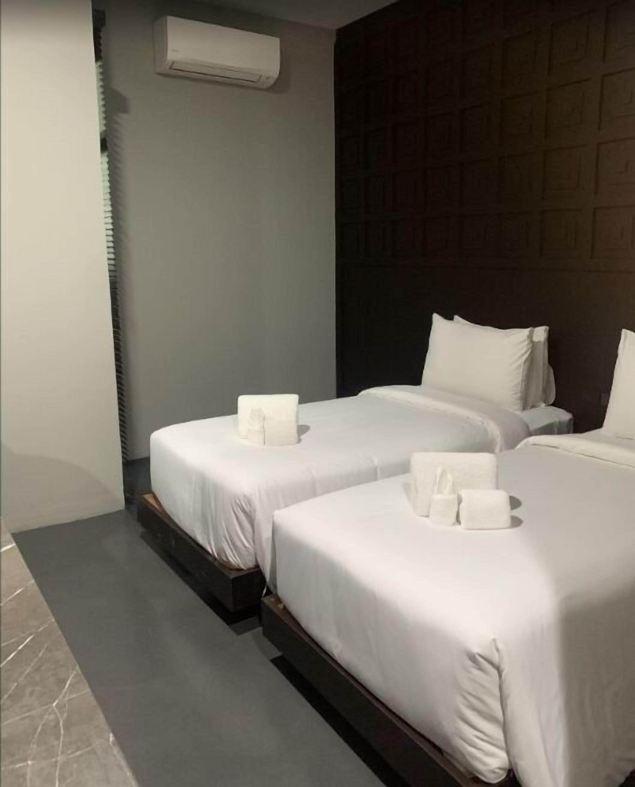 515 Victory Hotel