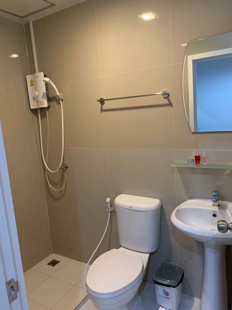 9TY Hotel