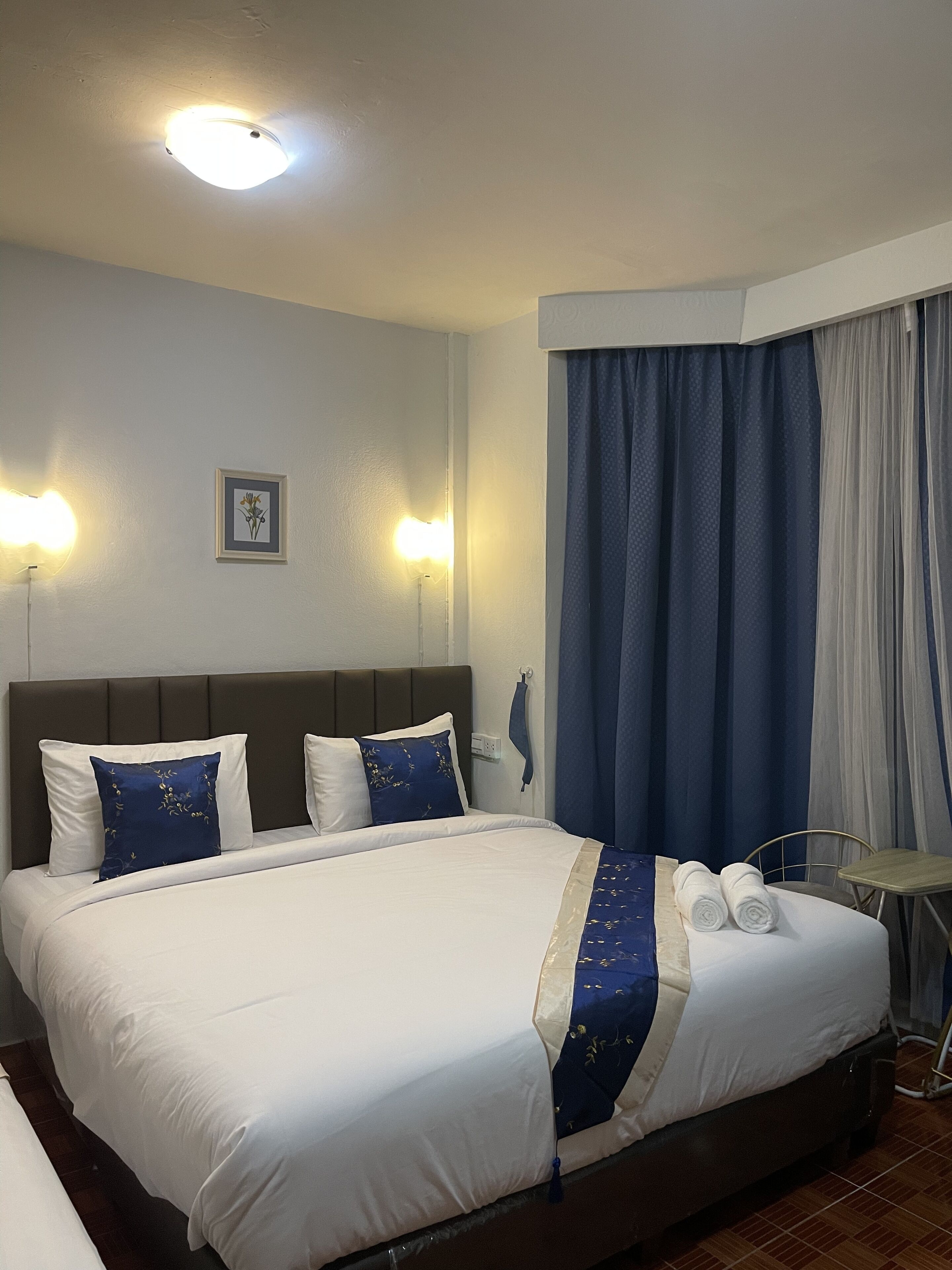 Acozyposhtel