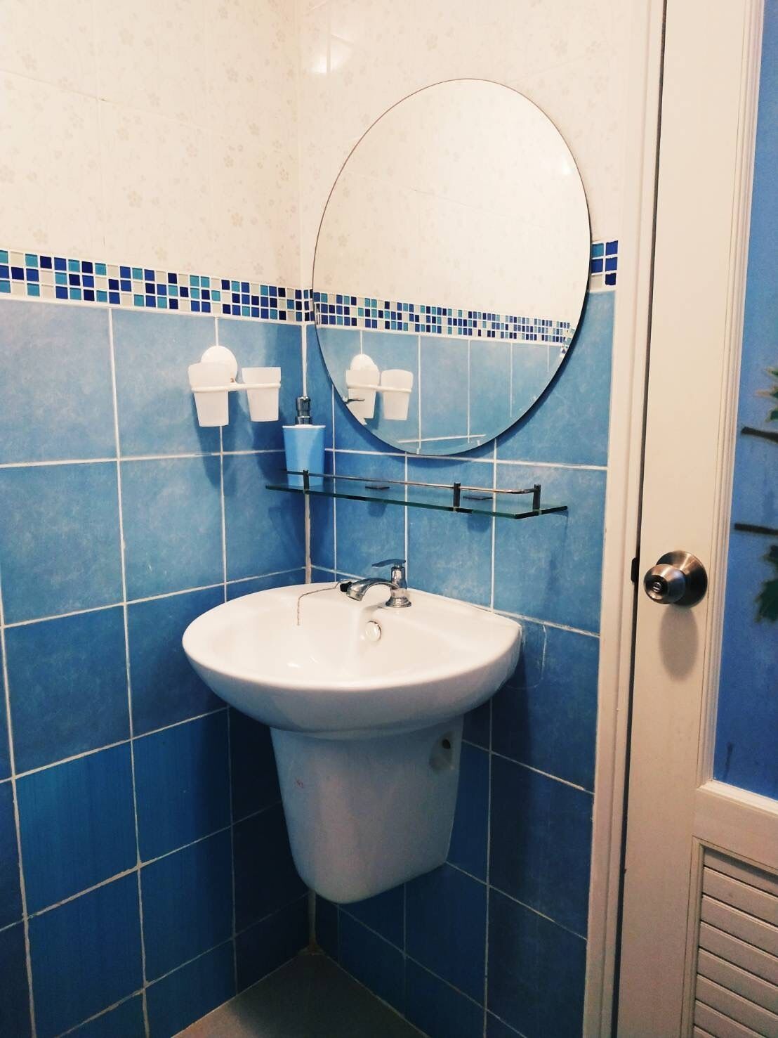 Acozyposhtel