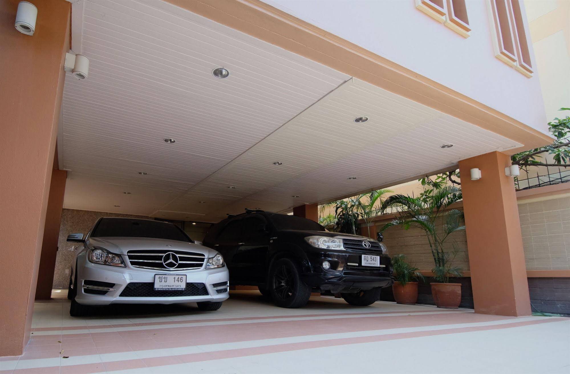 Alameda Suites Apartment