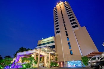 Alexander Hotel Bangkok