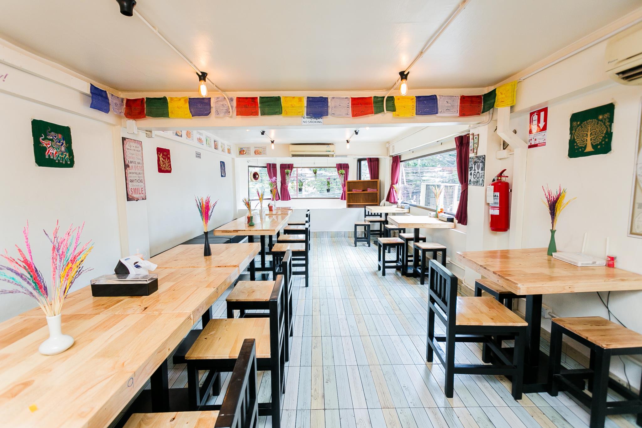 AlphaBed Hostel