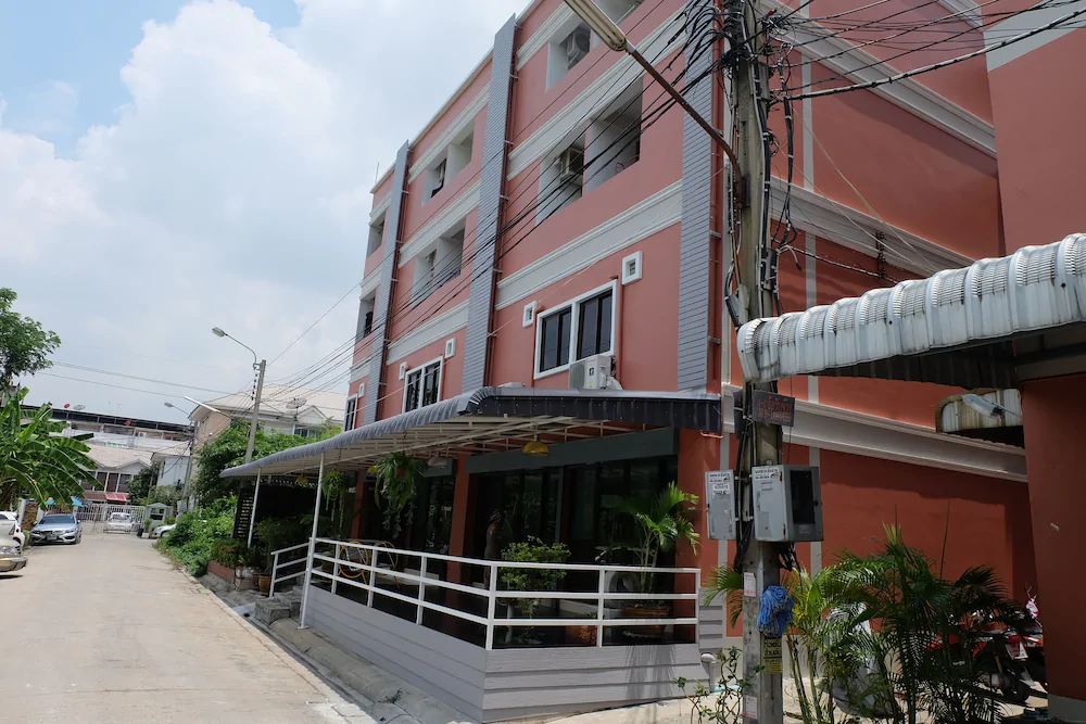 Arm Mansion