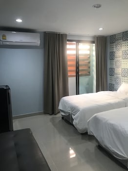 Asia Place Apartment