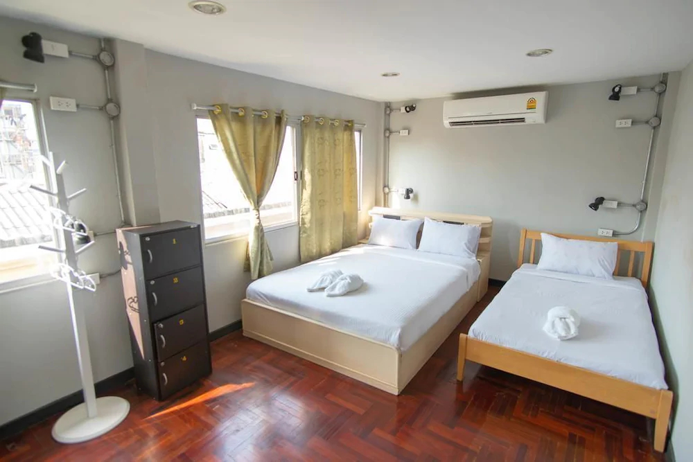 Baan 89 Hostel
