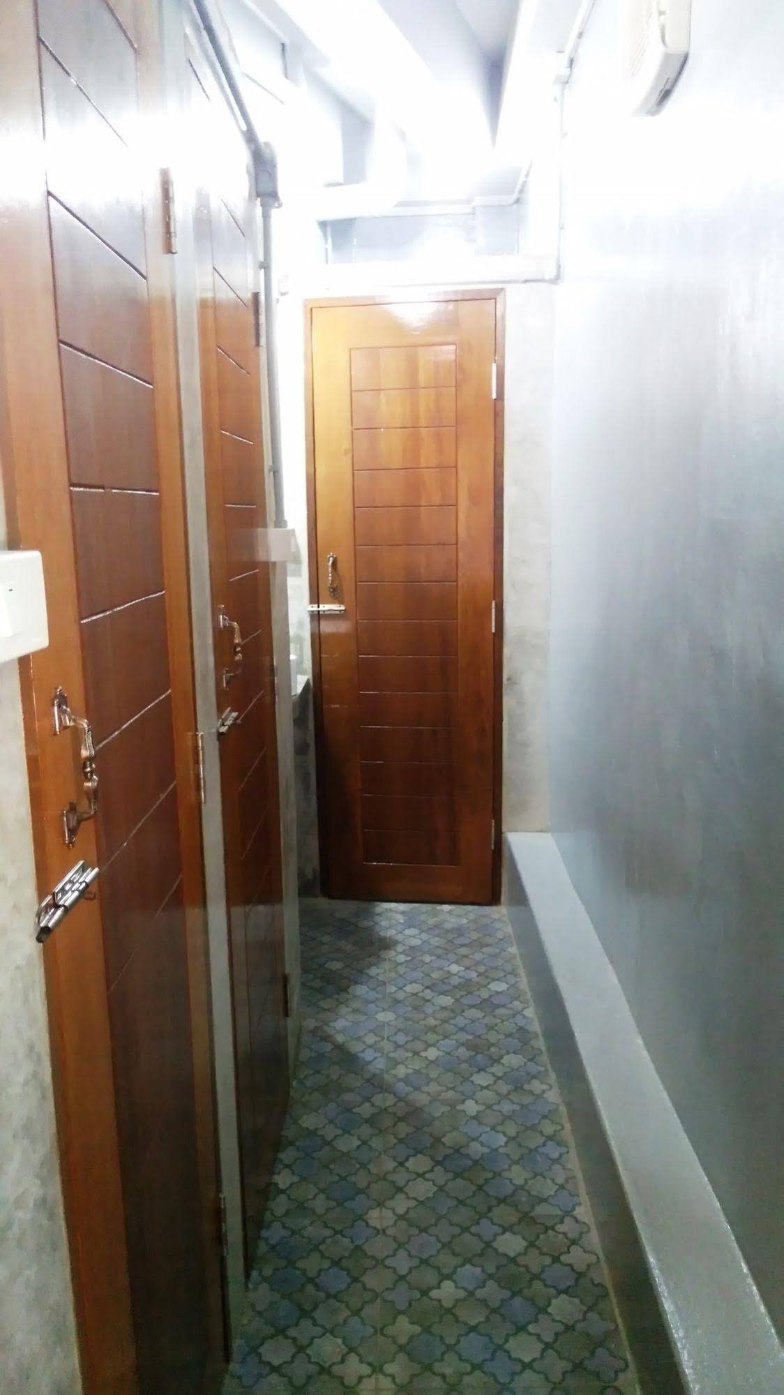 Baan Hostel