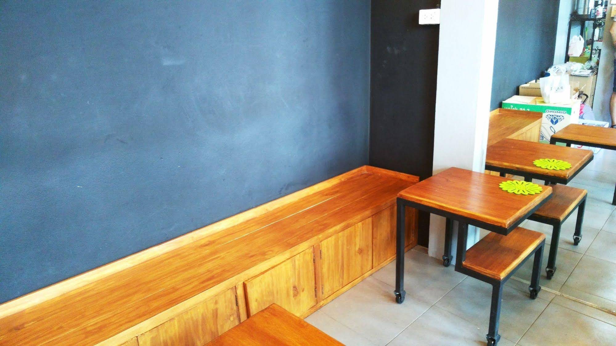 Baan Hostel