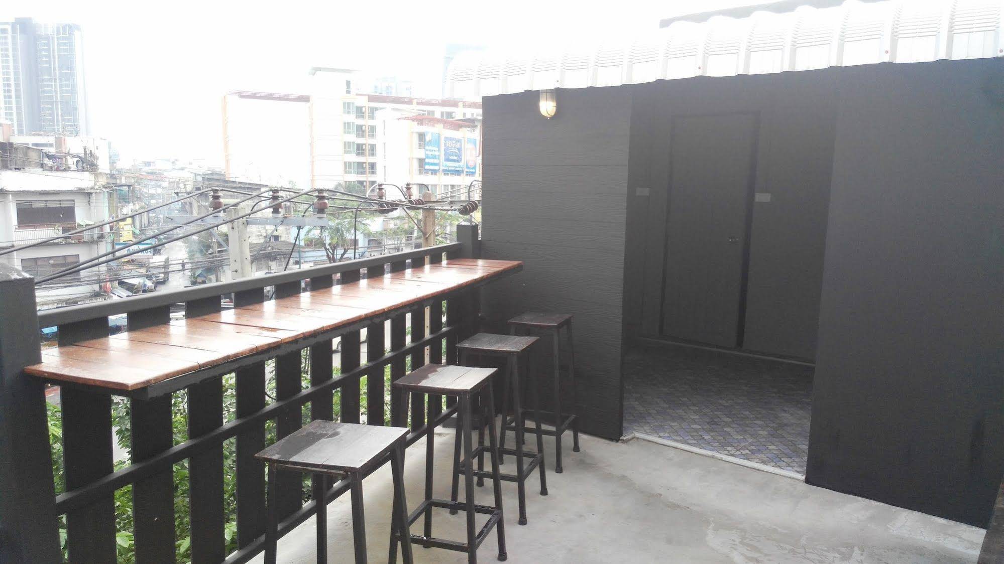 Baan Hostel