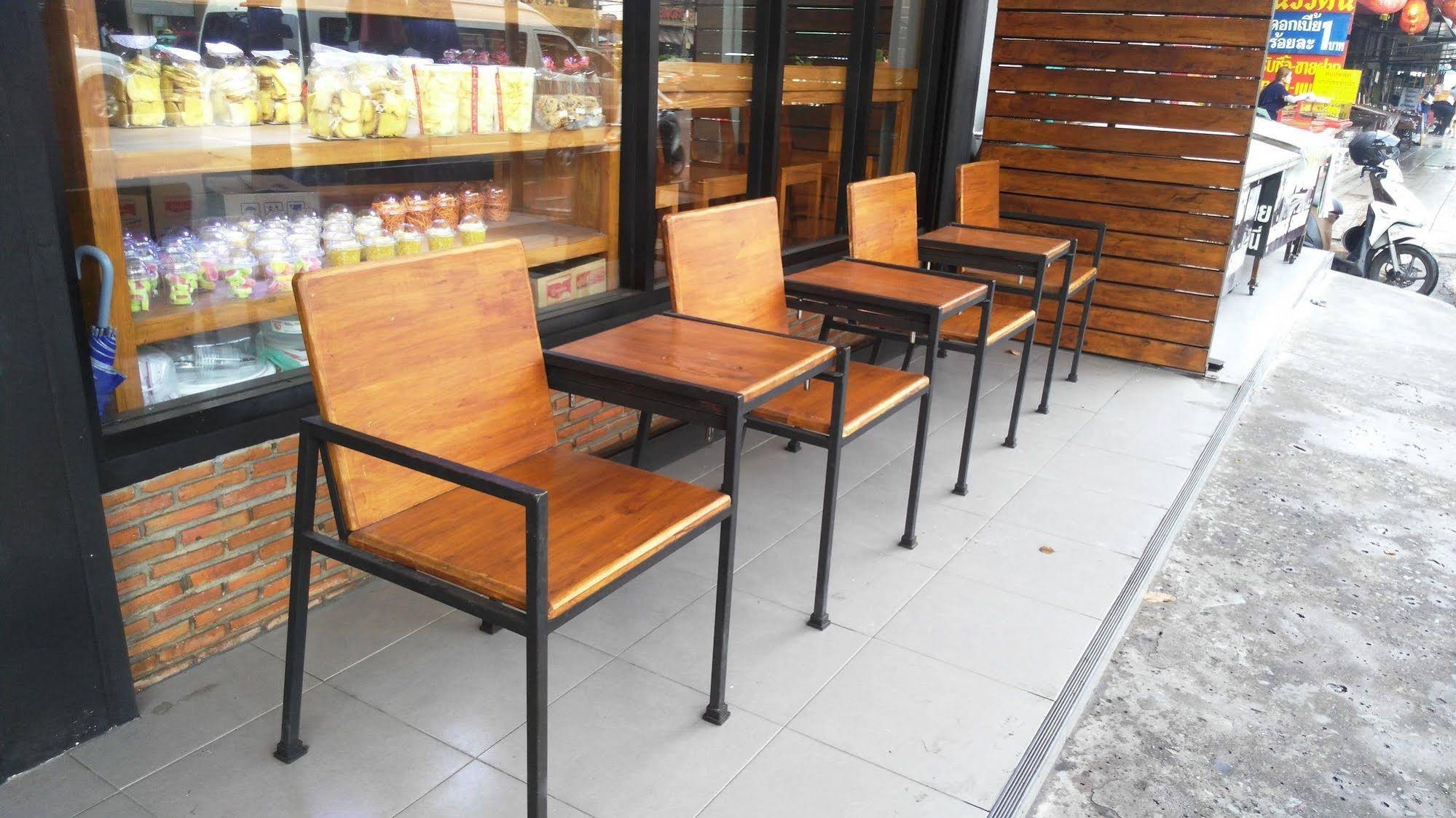 Baan Hostel