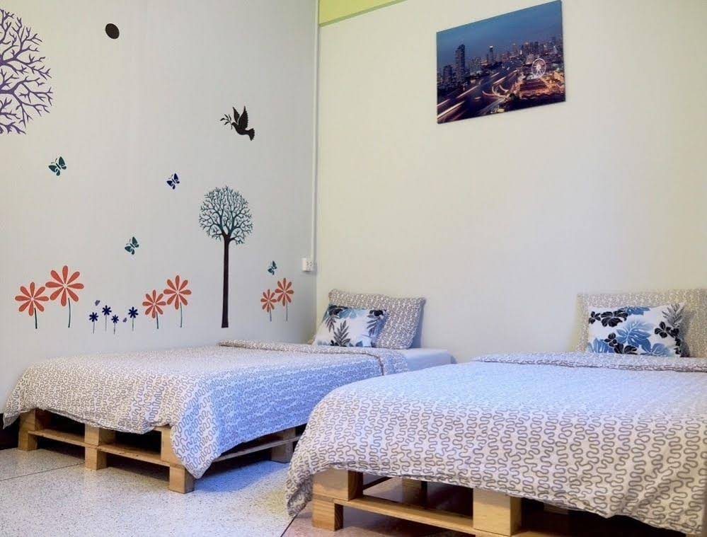 Baan Nampetch Hostel