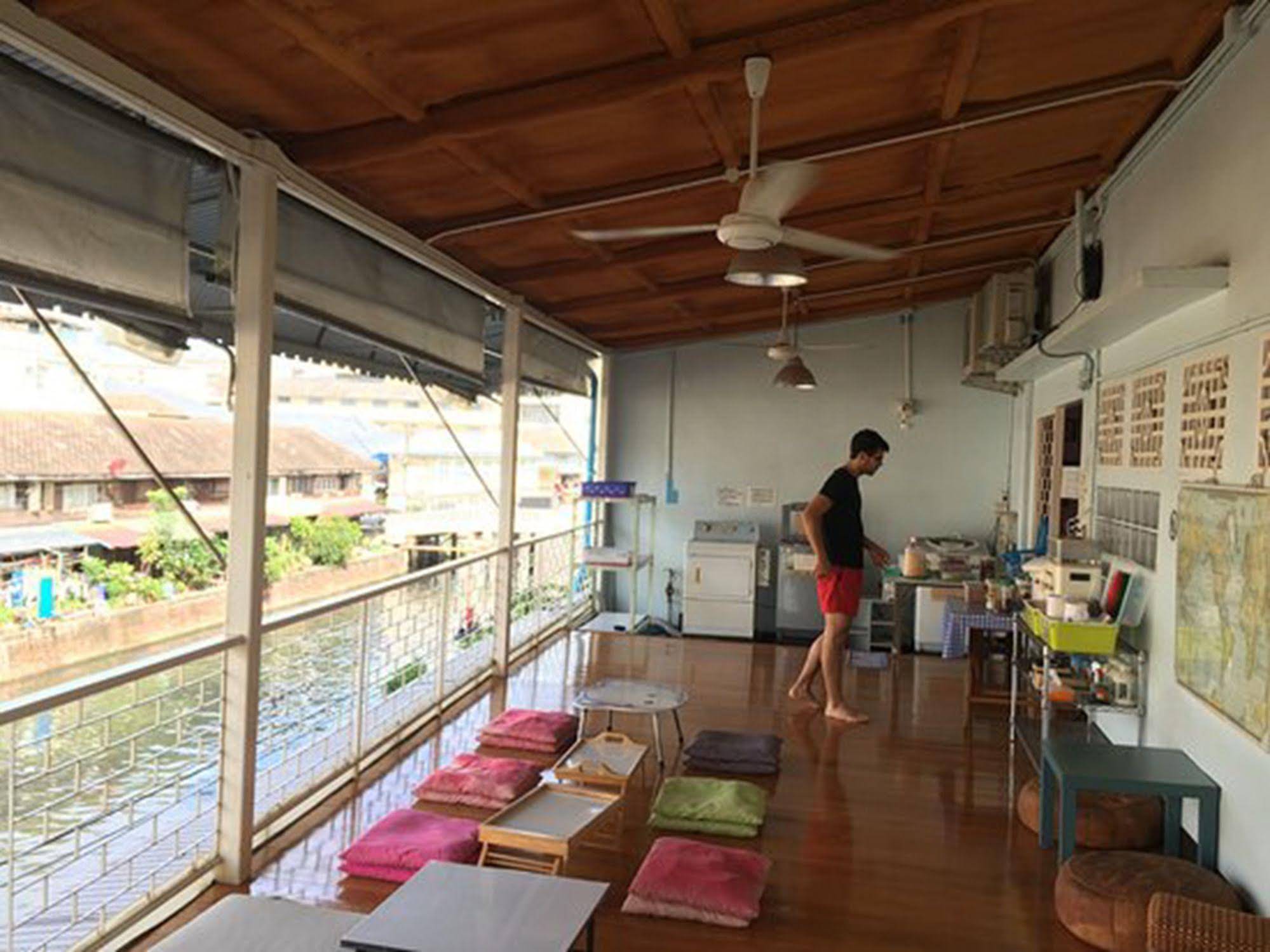 Baan Nampetch Hostel