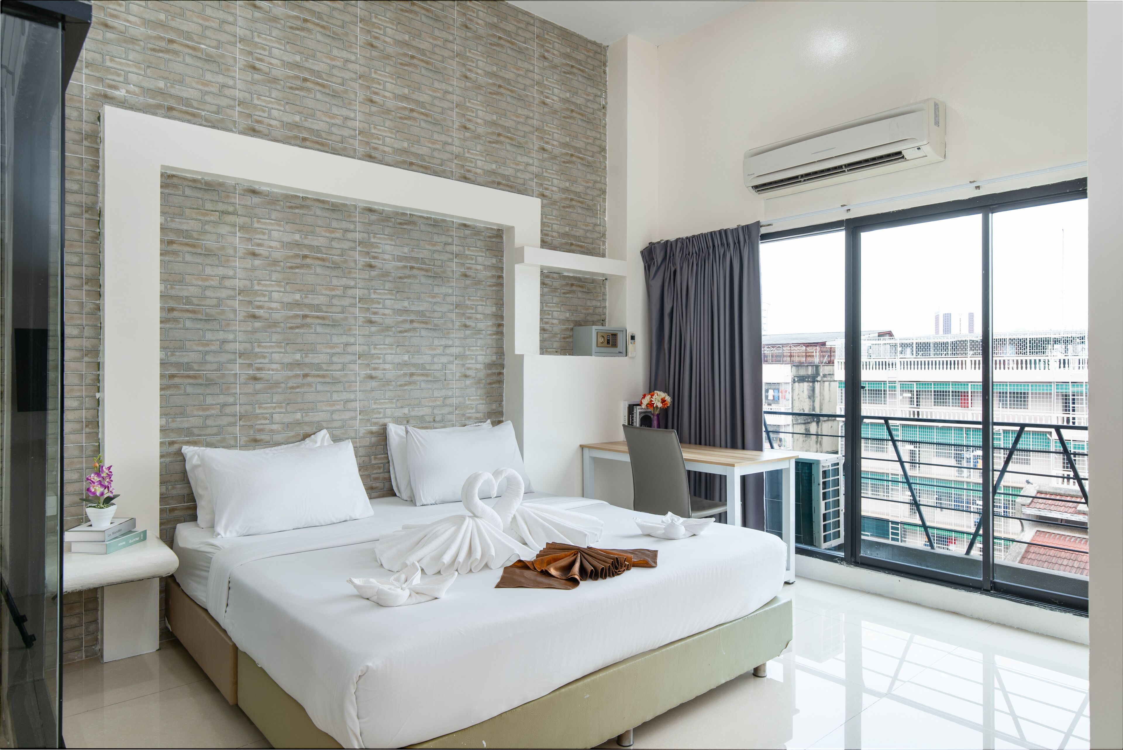 Baron Zotel Bangkok
