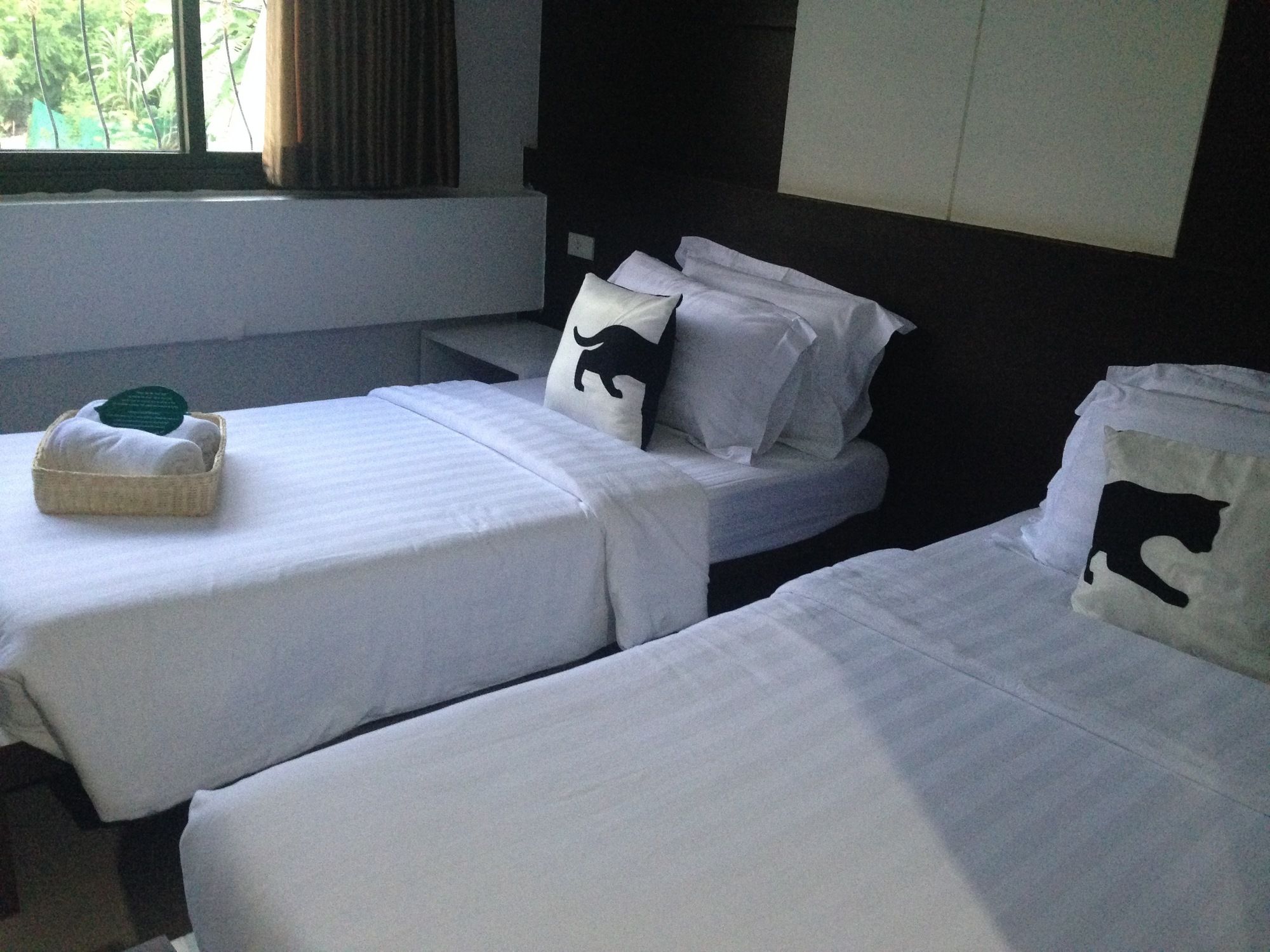 Bed By City Surawong Patpong Hotel