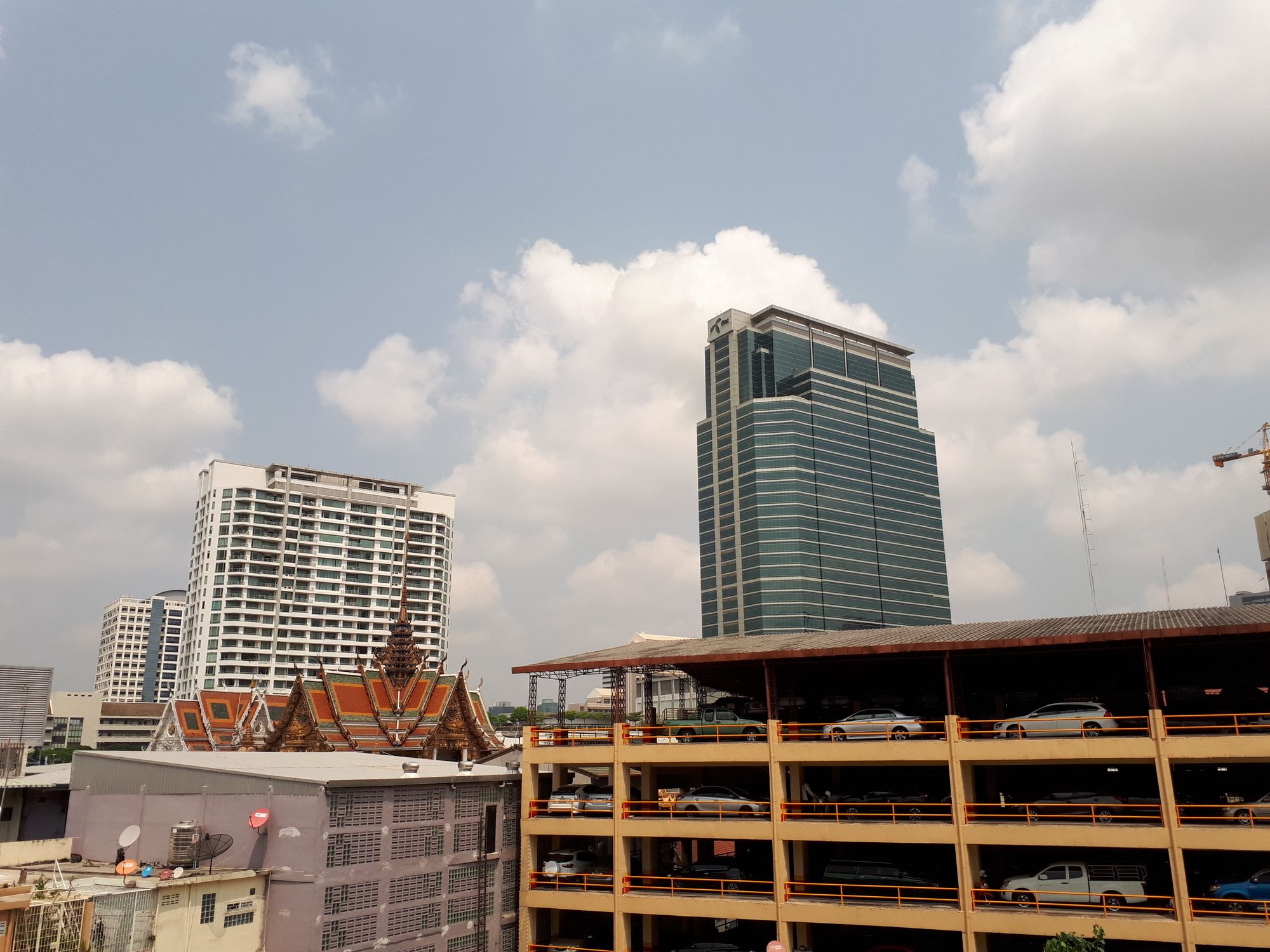 Bed By City Surawong Patpong Hotel