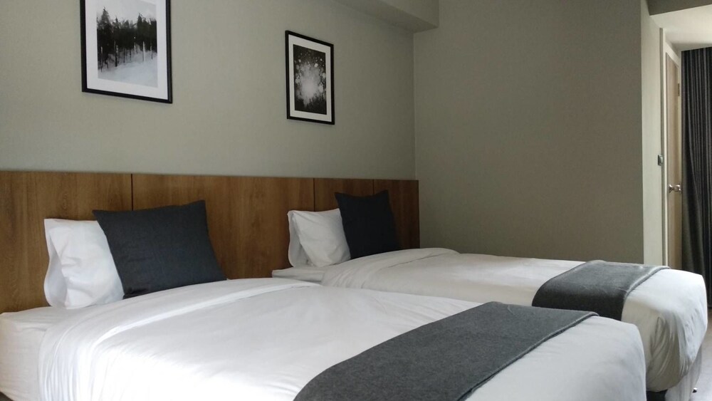 B Stay Hotel Sha Plus Certified