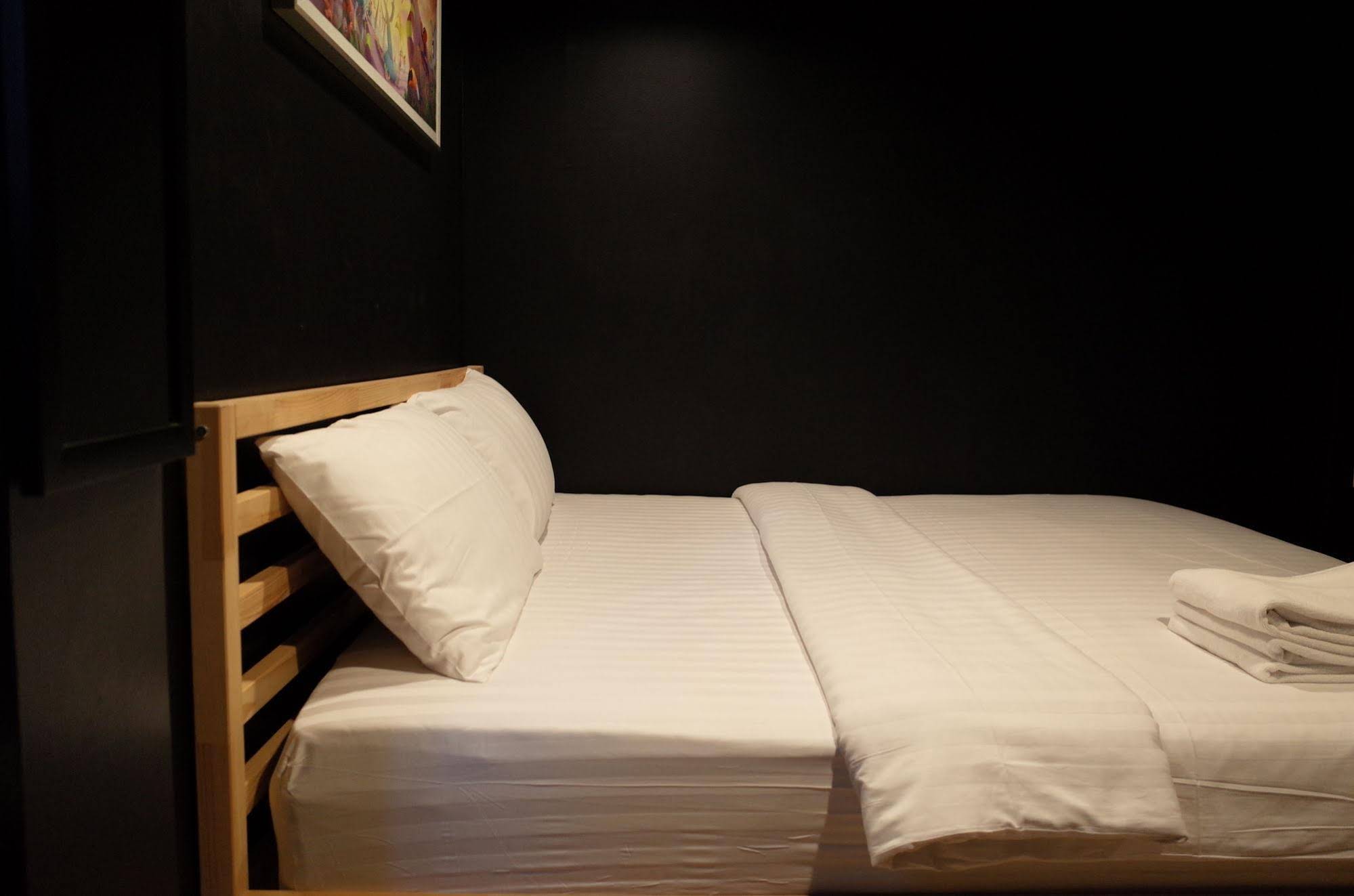 C40Winks Hostel