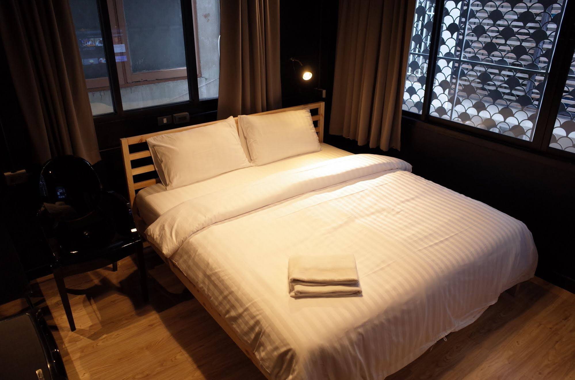 C40Winks Hostel