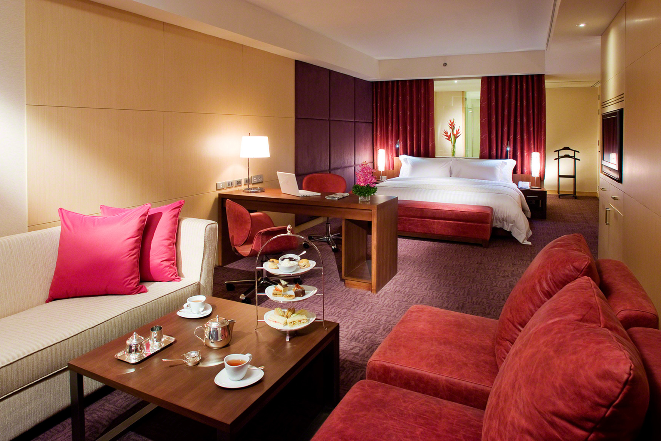 Centara Grand & Bangkok Convention Centre at CentralWorld