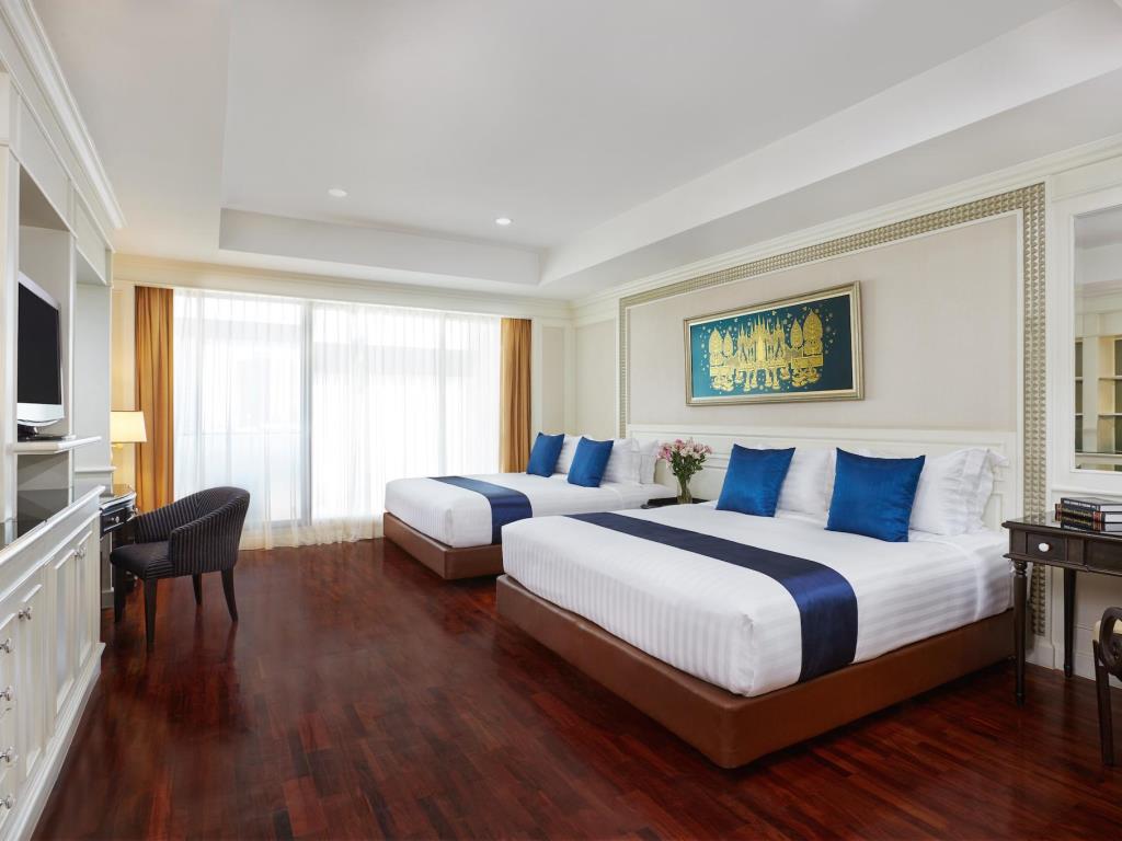 Centre Point Plus Hotel Silom