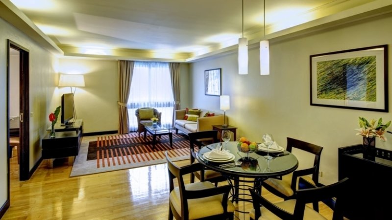 Radisson Hotel Chateau de Bangkok