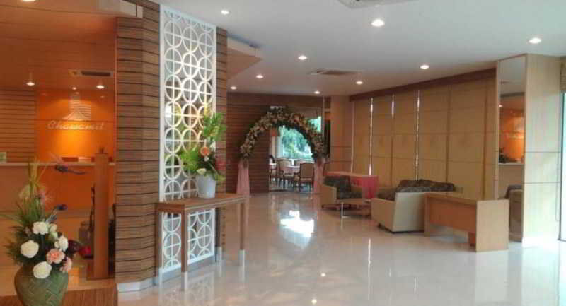 Chawamit Place