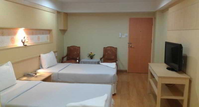 Chawamit Place