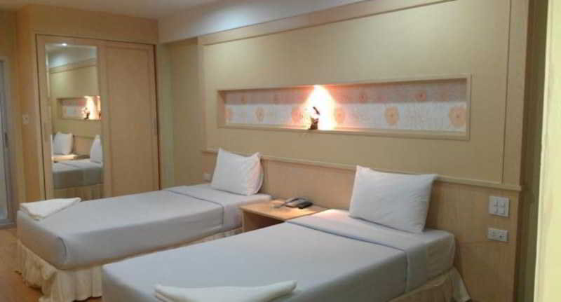 Chawamit Place