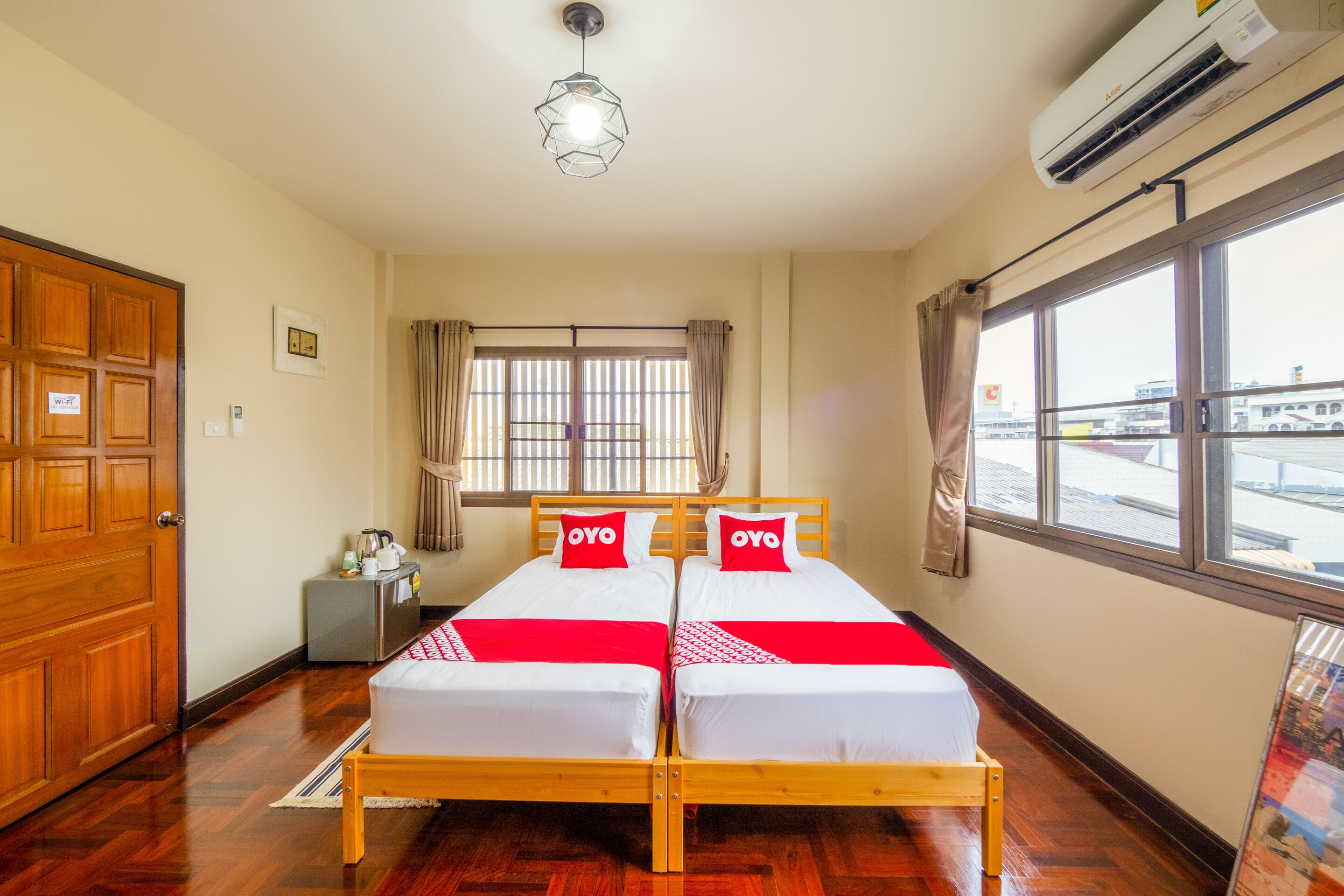 Chom's House at Sapanmai by Oyo Rooms