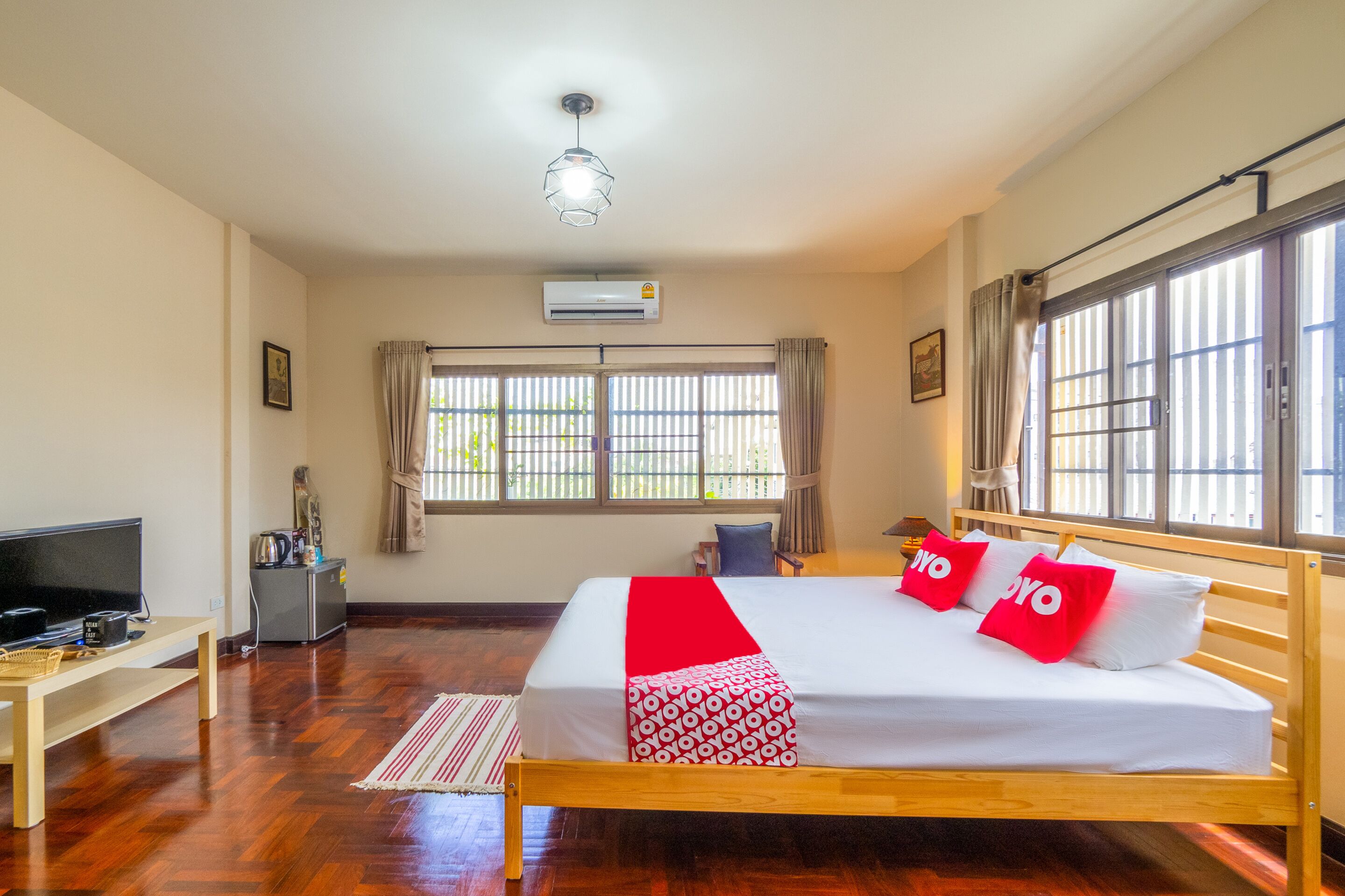 Chom's House at Sapanmai by Oyo Rooms