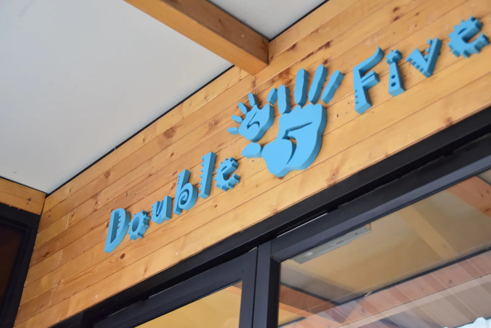 Double Five Hostel