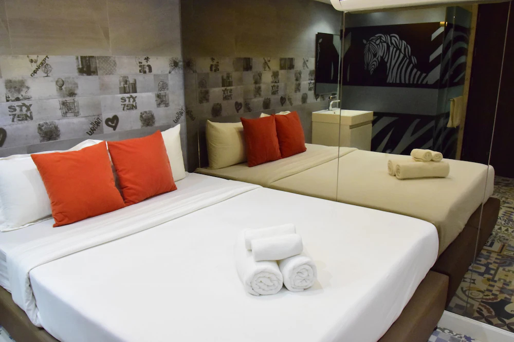 Double Five Hostel
