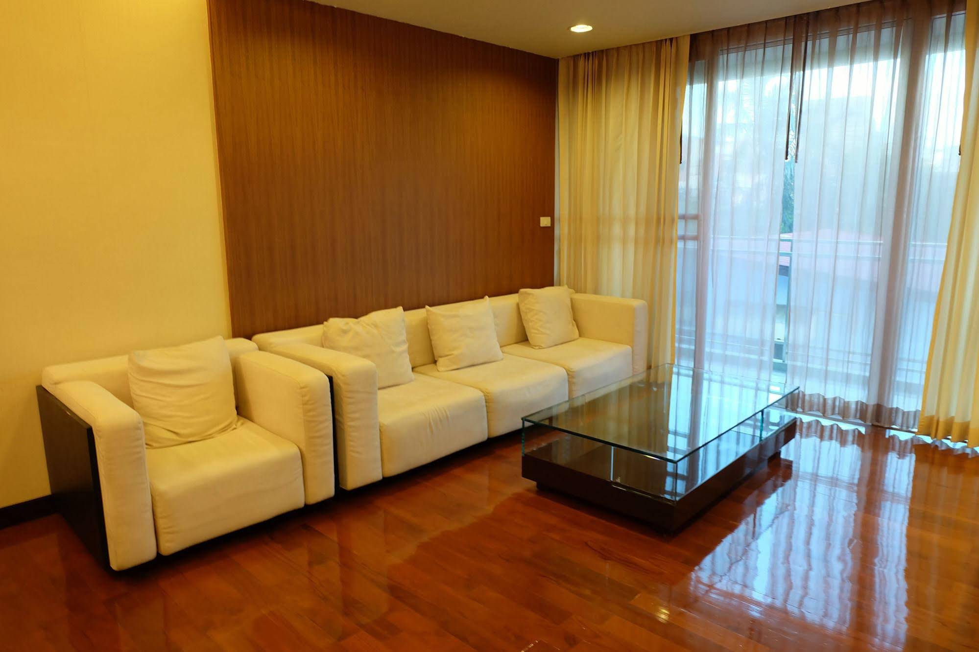 Double Trees Residence