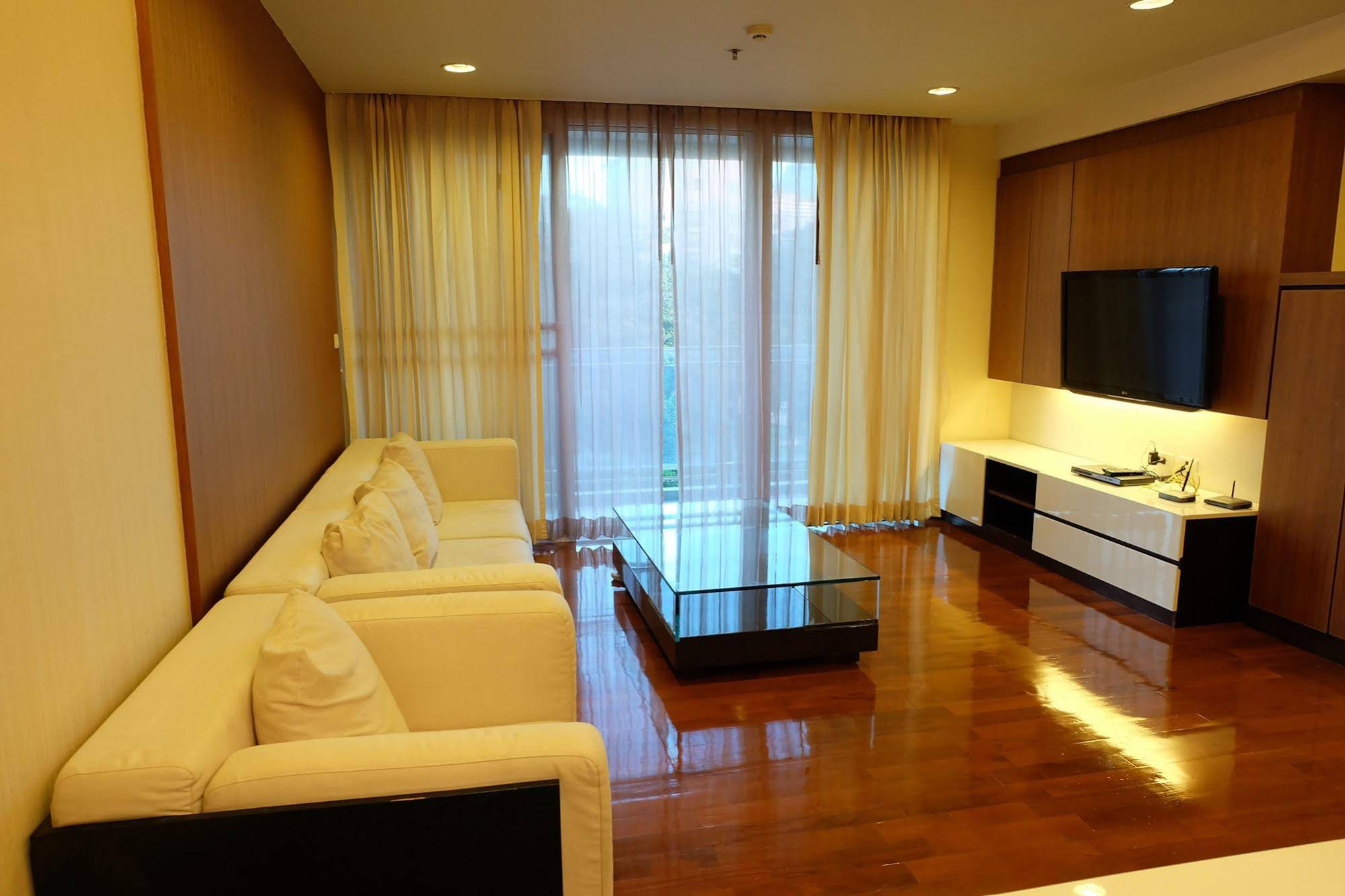 Double Trees Residence