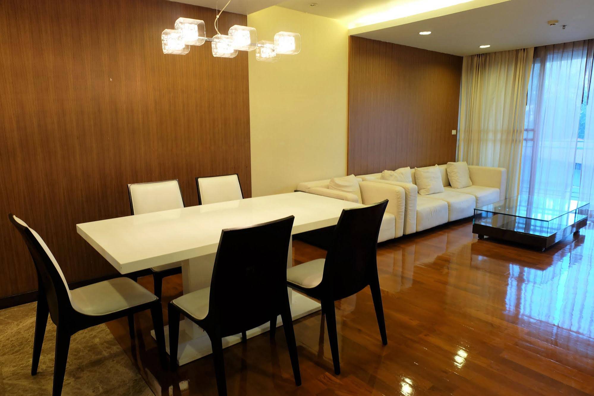 Double Trees Residence