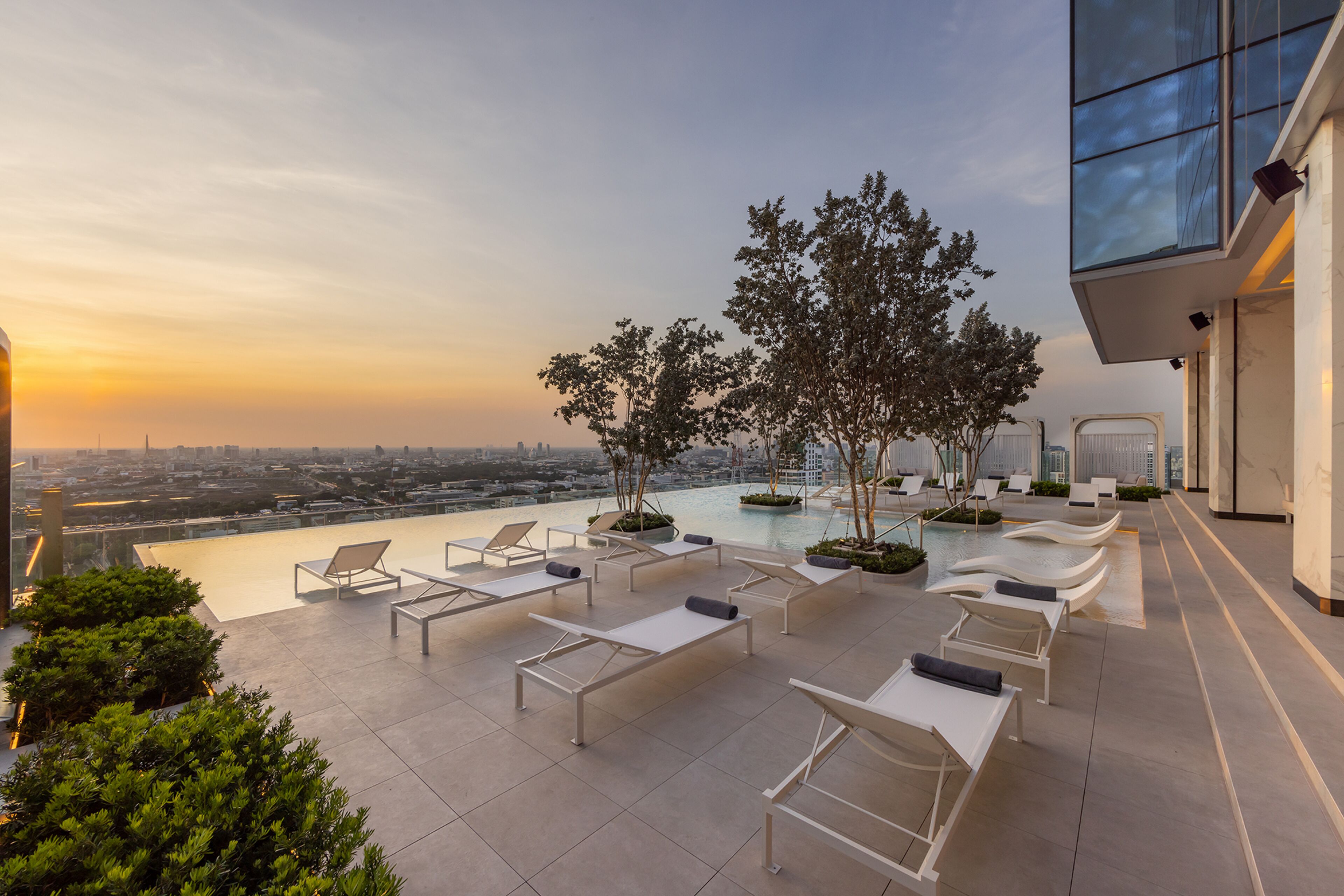 Eastin Grand Hotel Phayathai