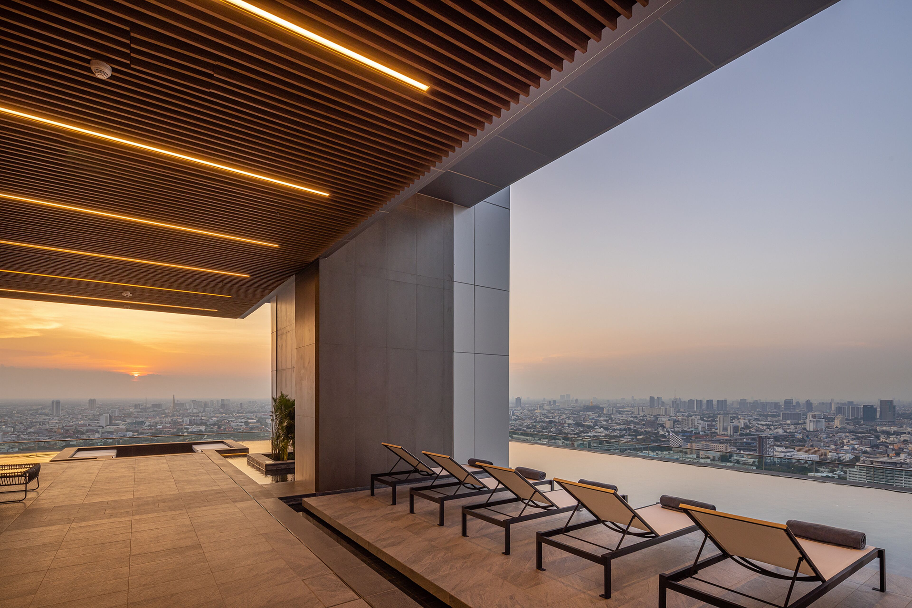 Eastin Grand Hotel Phayathai