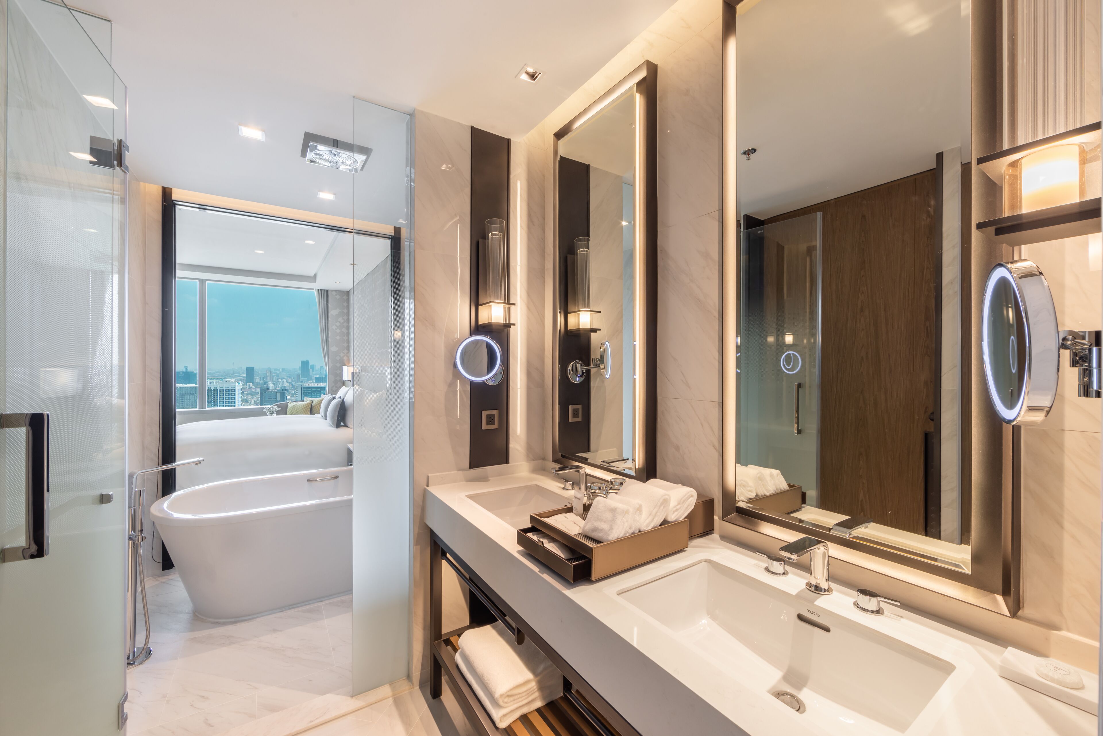 Eastin Grand Hotel Phayathai