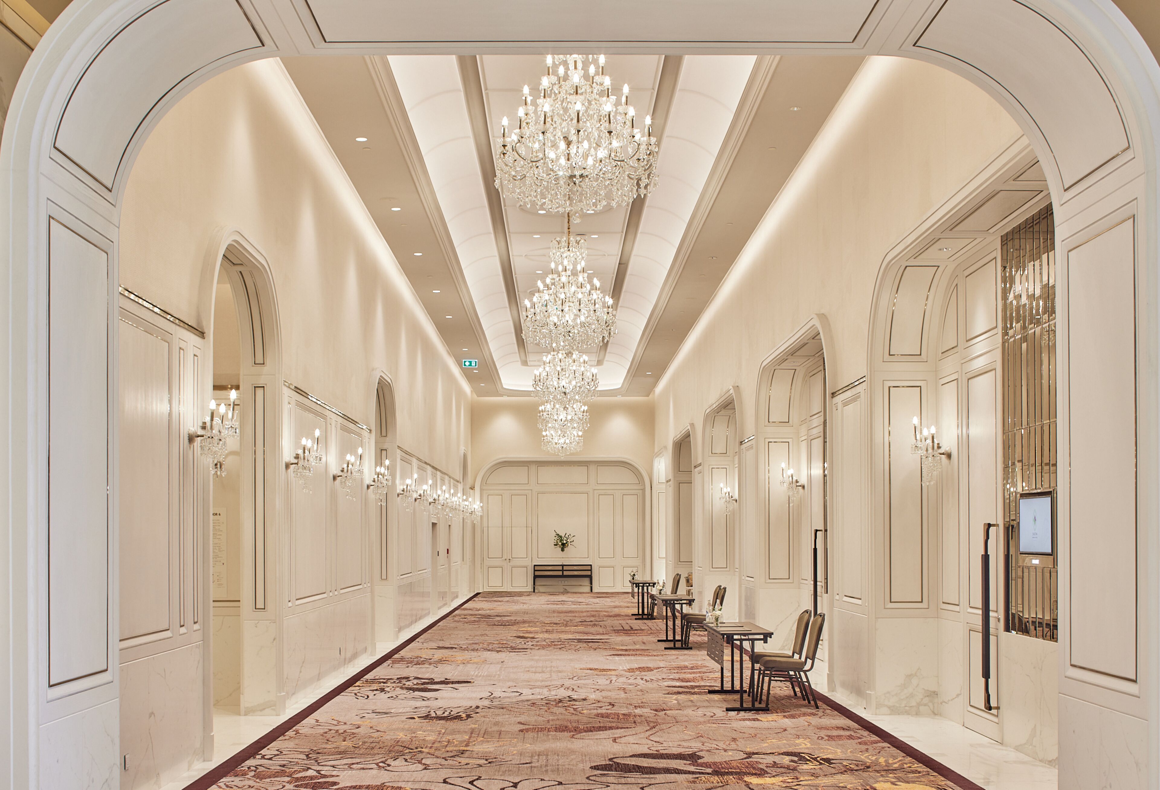 Eastin Grand Hotel Phayathai