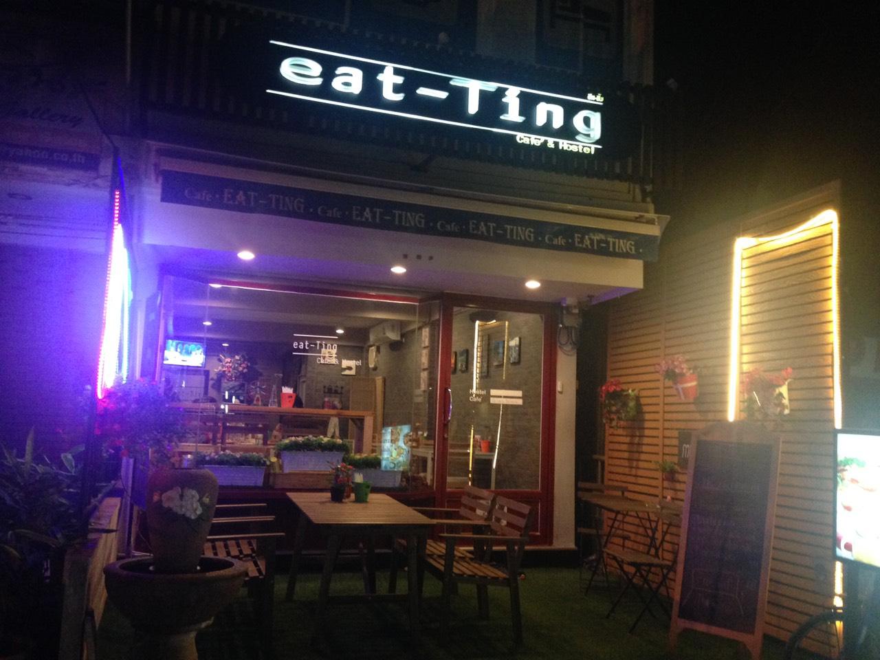 Eat Ting Cafe and Hostel
