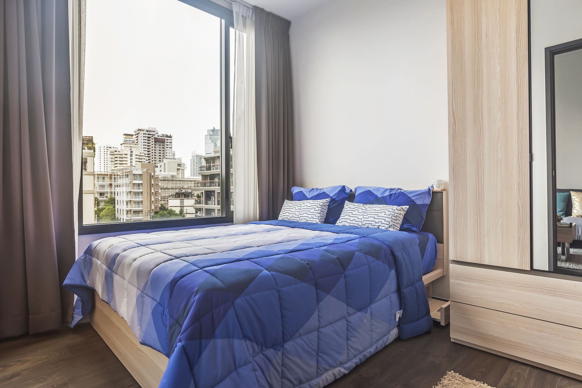 Edge sukhumvit 23