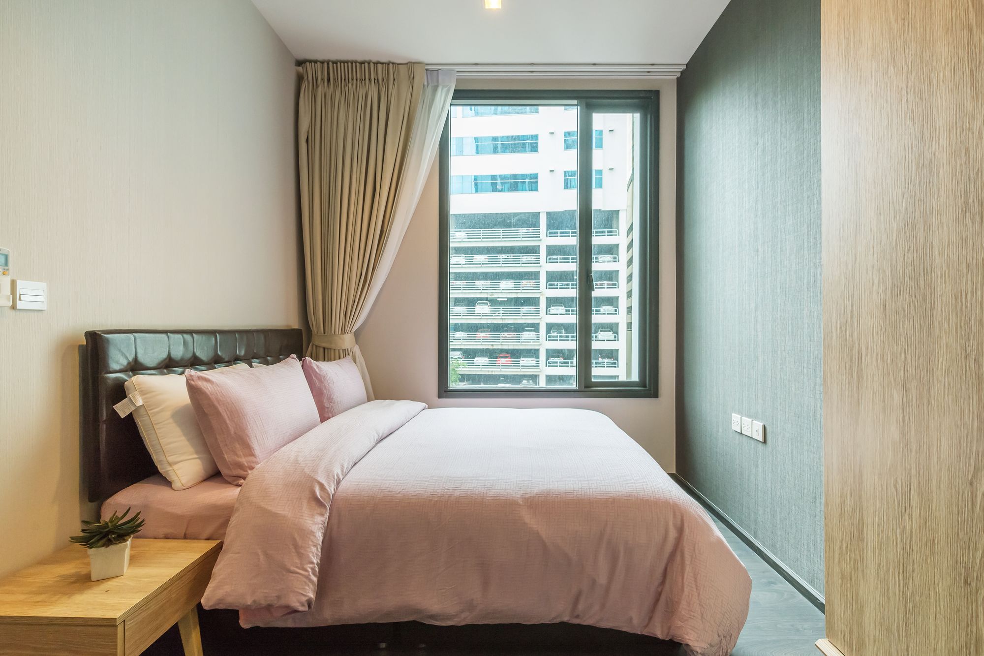 Edge sukhumvit 23