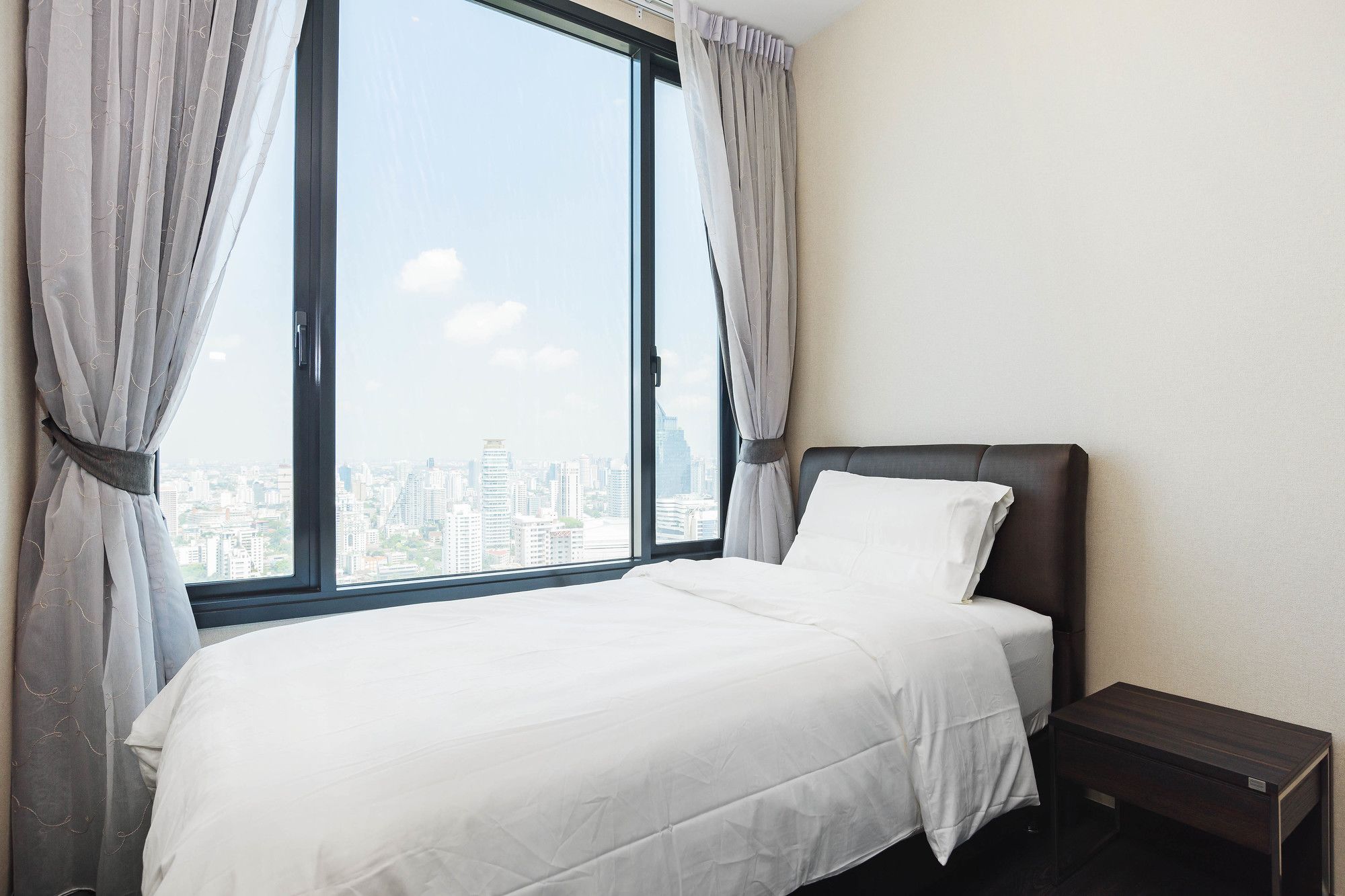 Edge sukhumvit 23