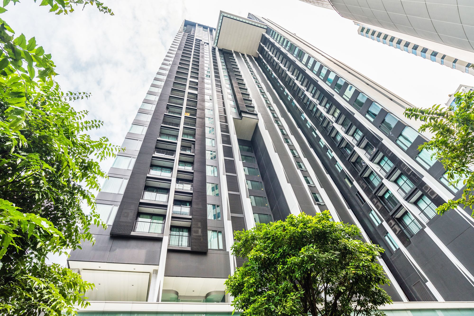Edge sukhumvit 23